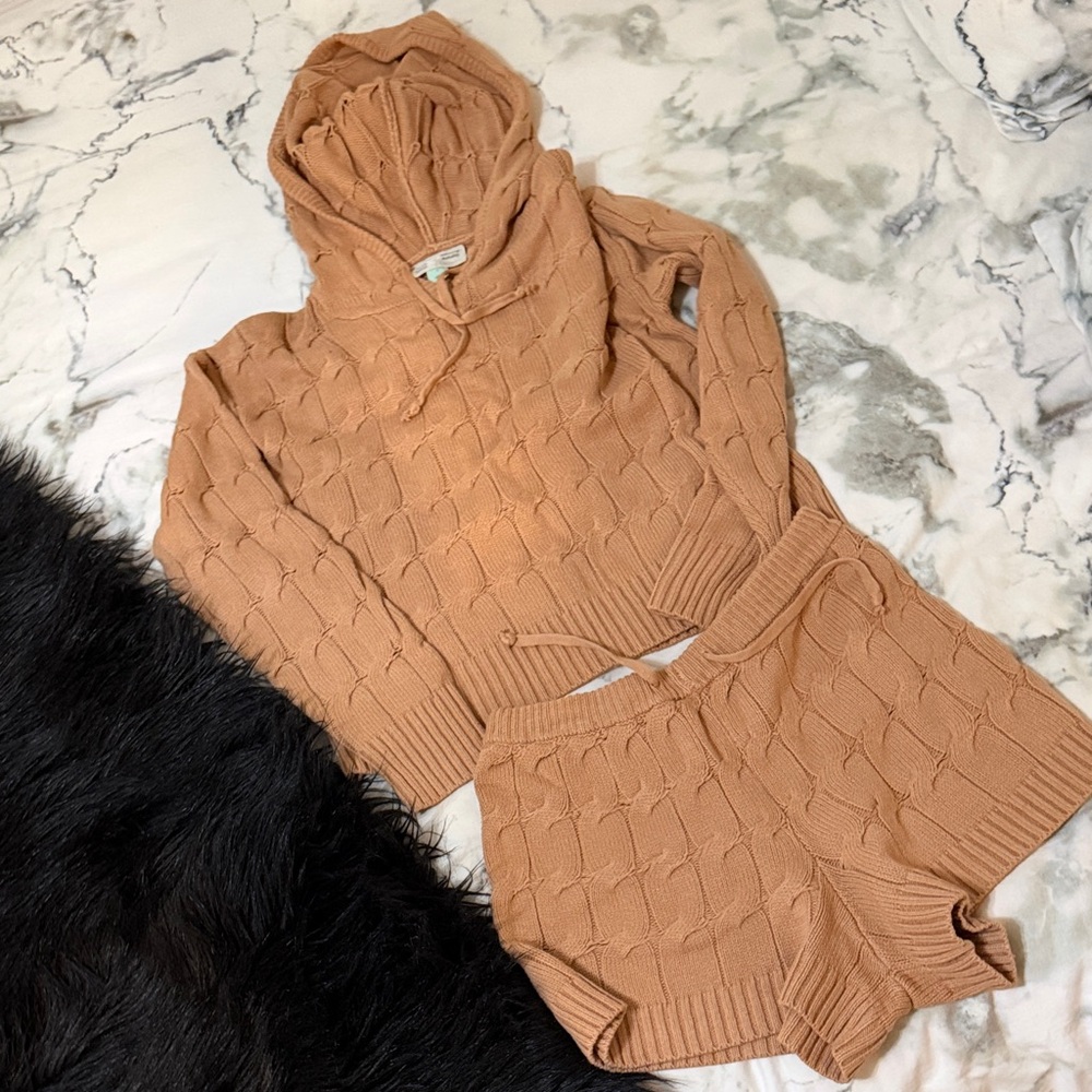 Cozy Cable Knit Sweater Set in Tan